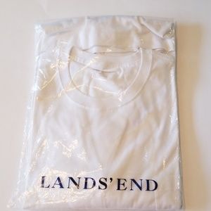 Lands end long sleeve pocket tee